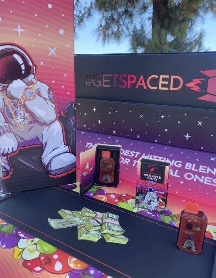 Space Club Disposable